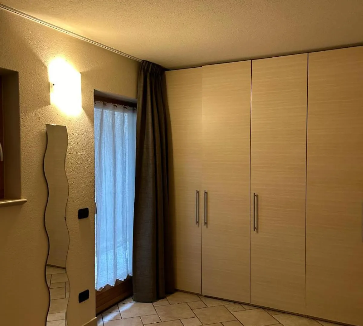 ליביניו Chalet Champagne