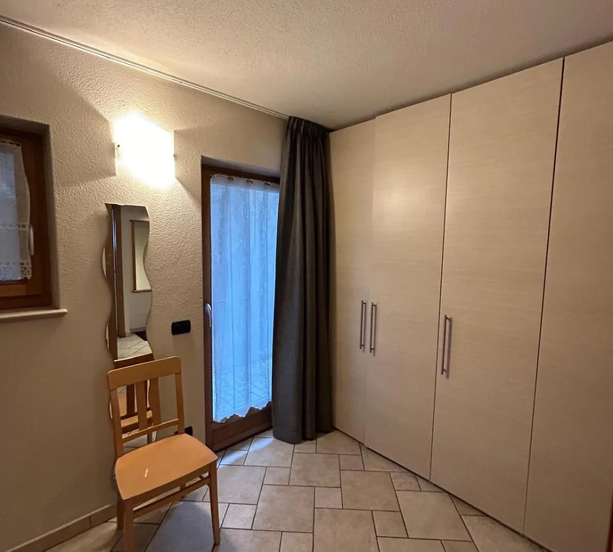 ליביניו Chalet Champagne