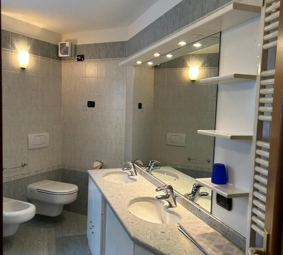 דירה ליביניו Chalet Champagne